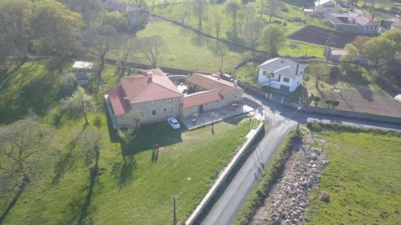 Hosteria Calixtino Palas de Rei Exterior foto